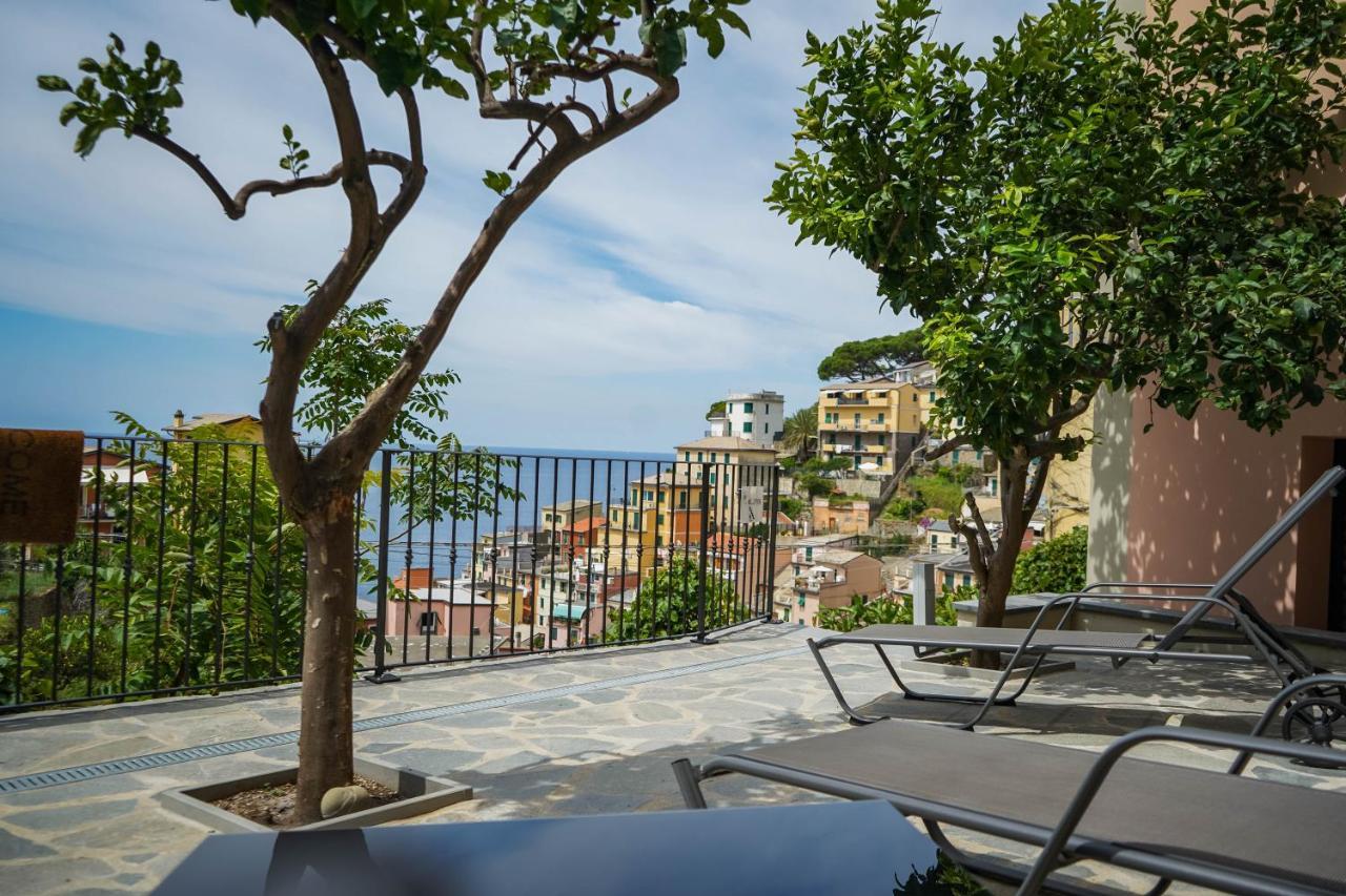 Cinque Terre Coast To Coast Hotel Riomaggiore Exterior photo